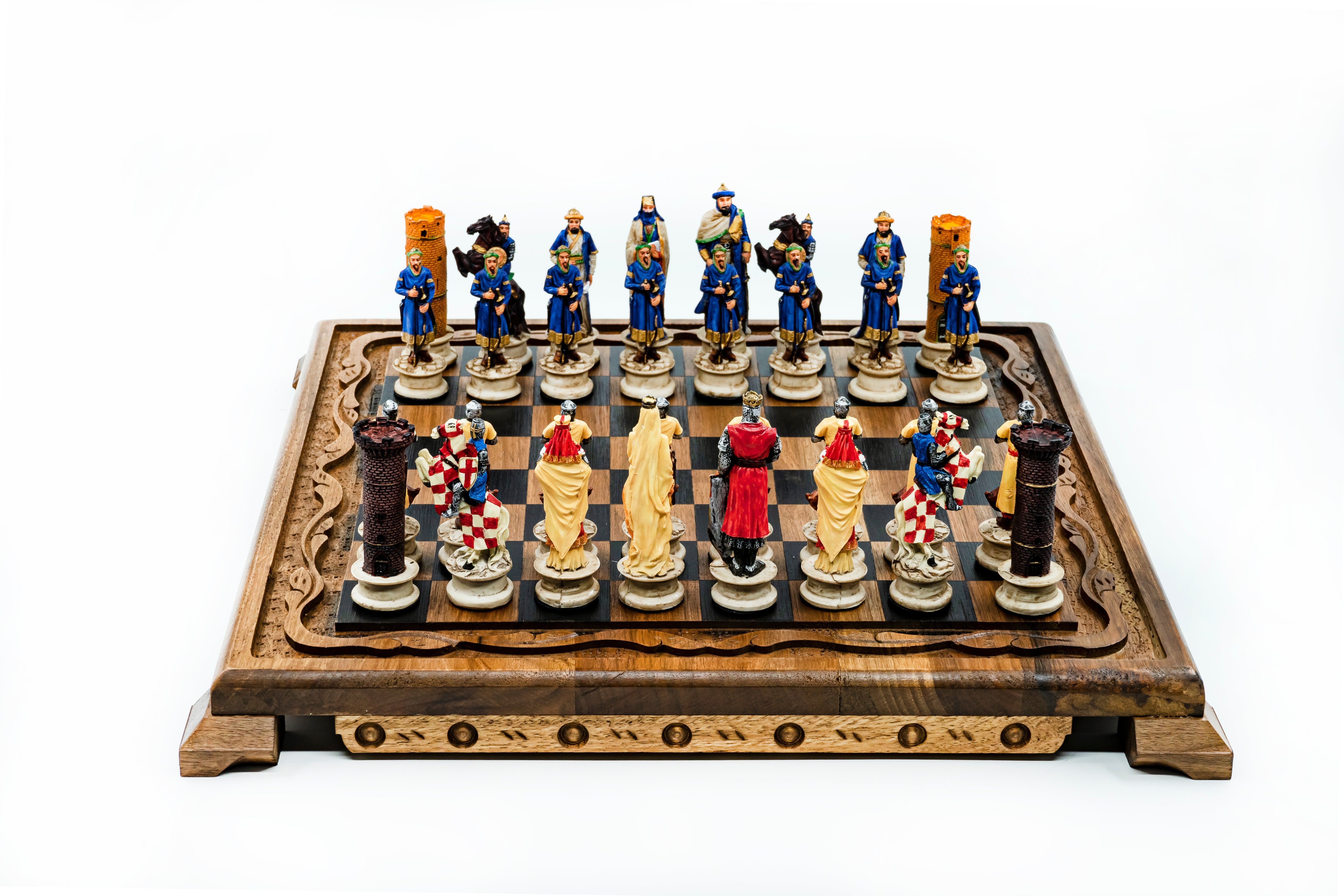 Selahaddin Eyyubi vs Crusader Solid Wood Chess Set | Handpainted | Hand-Carved Board– 36 cm (14 inch)