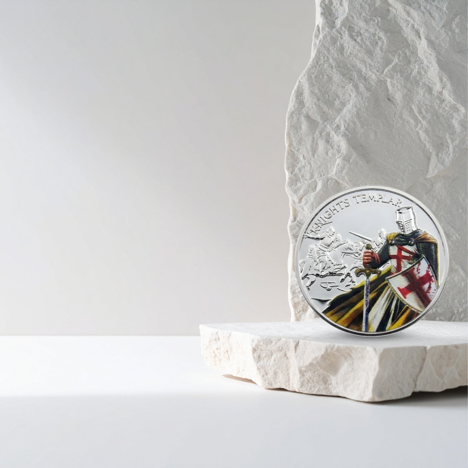 Knight Templar Collectible Coin – Medieval Warrior Metal Token – Inspirational Gift for Chess Lovers, Strategy Players & Collectors - Model 4 - Cooper Chess