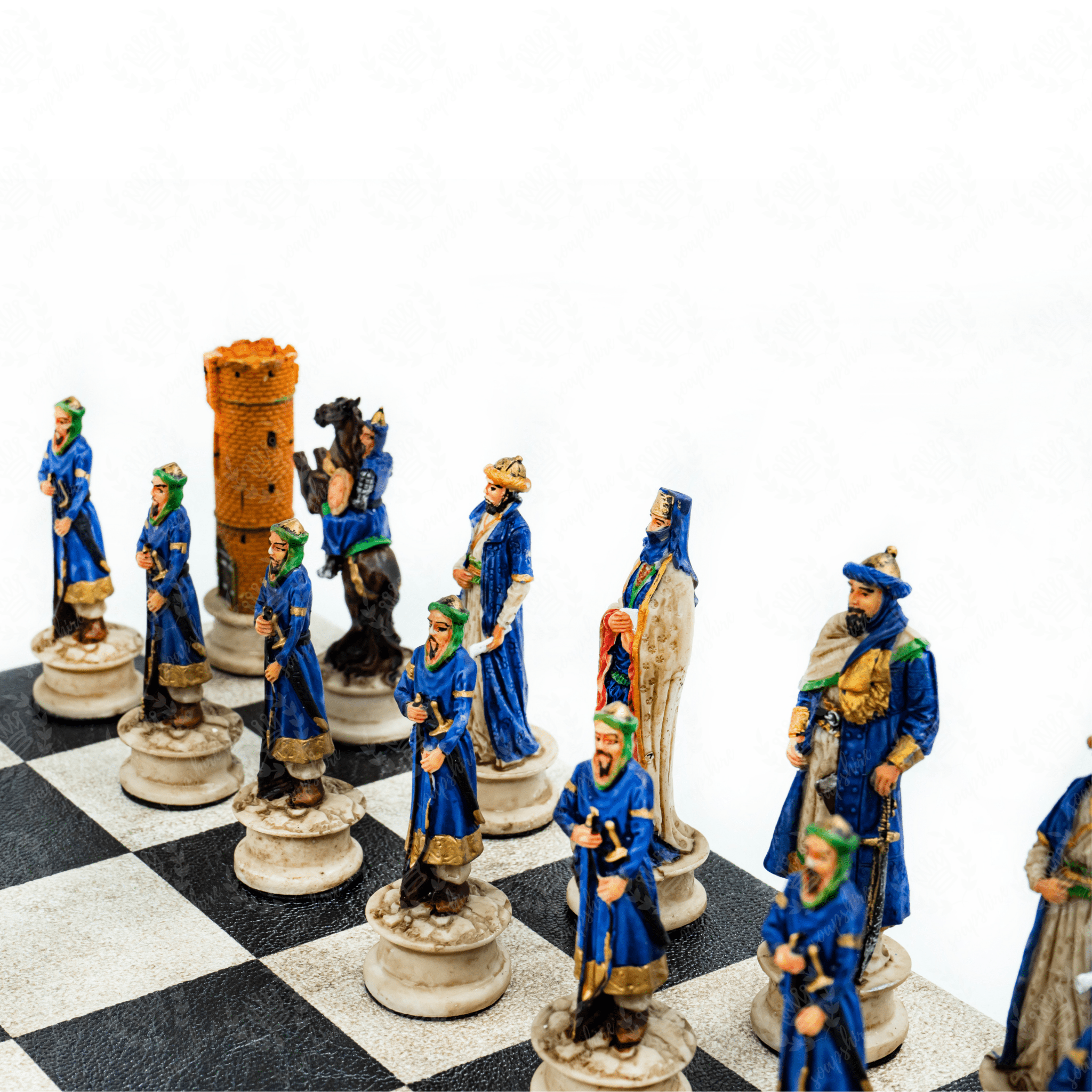 Selahaddin Eyyubi vs Crusader Chess Set | Handpainted Historical Figures | Leather Board – 36 cm (14 inch) - Cooper Chess