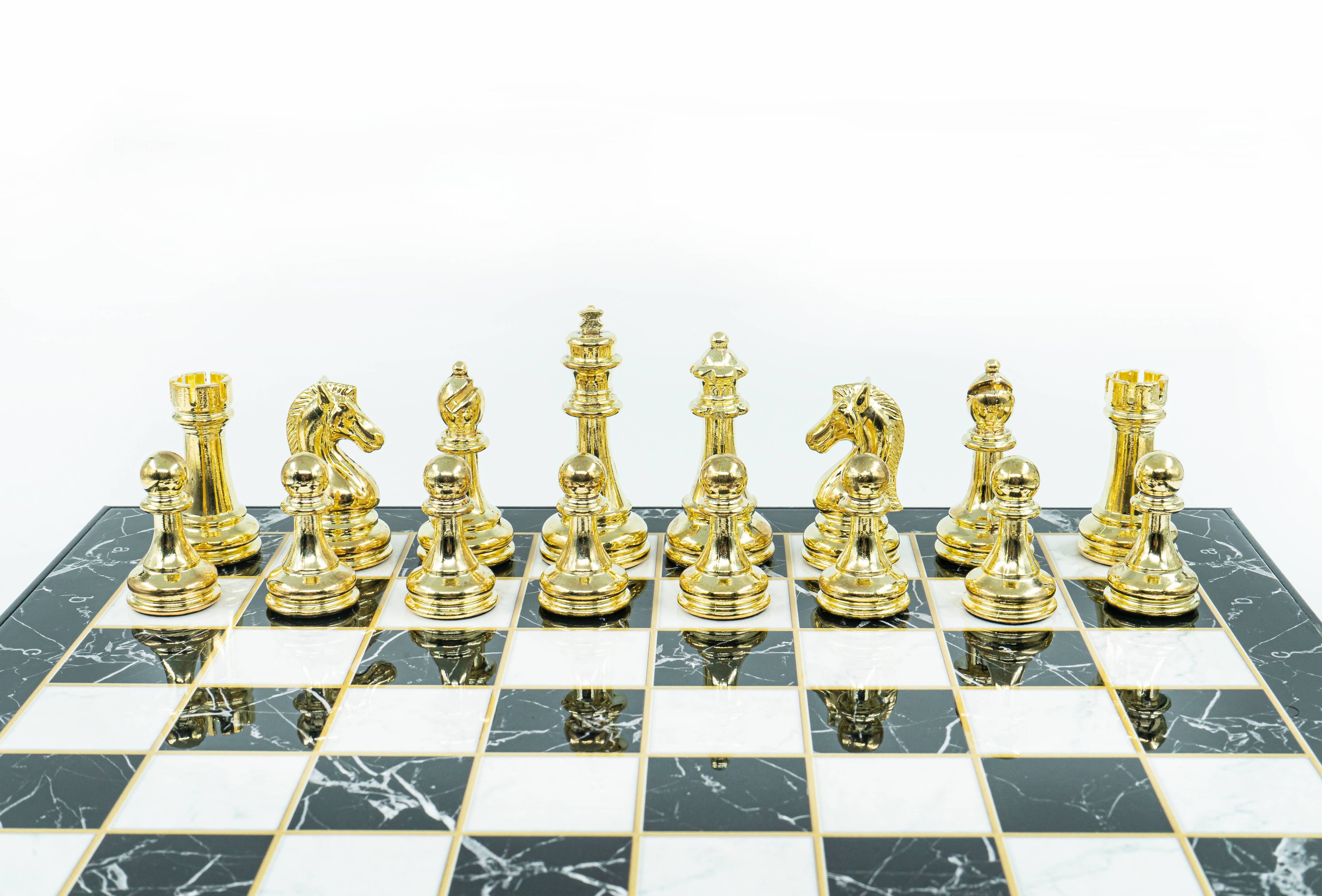 Metal Chess Set with Storage | Marble Pattern Board – 30/37 cm (12/14.5 inch)